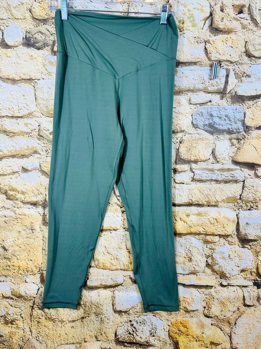 OFFLINE by Aerie Real Me Crossover 7/8 Leggings Green XL